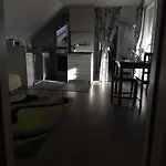 Rozsa Apartment