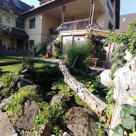 Apartment Rozsa Alsoors