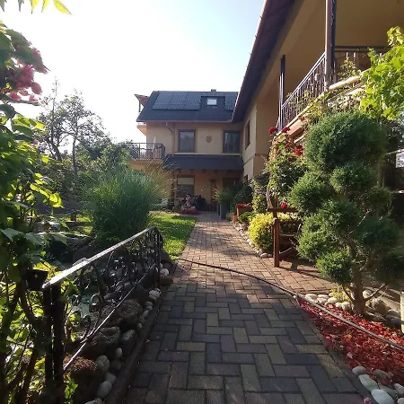 Rózsa Apartman *